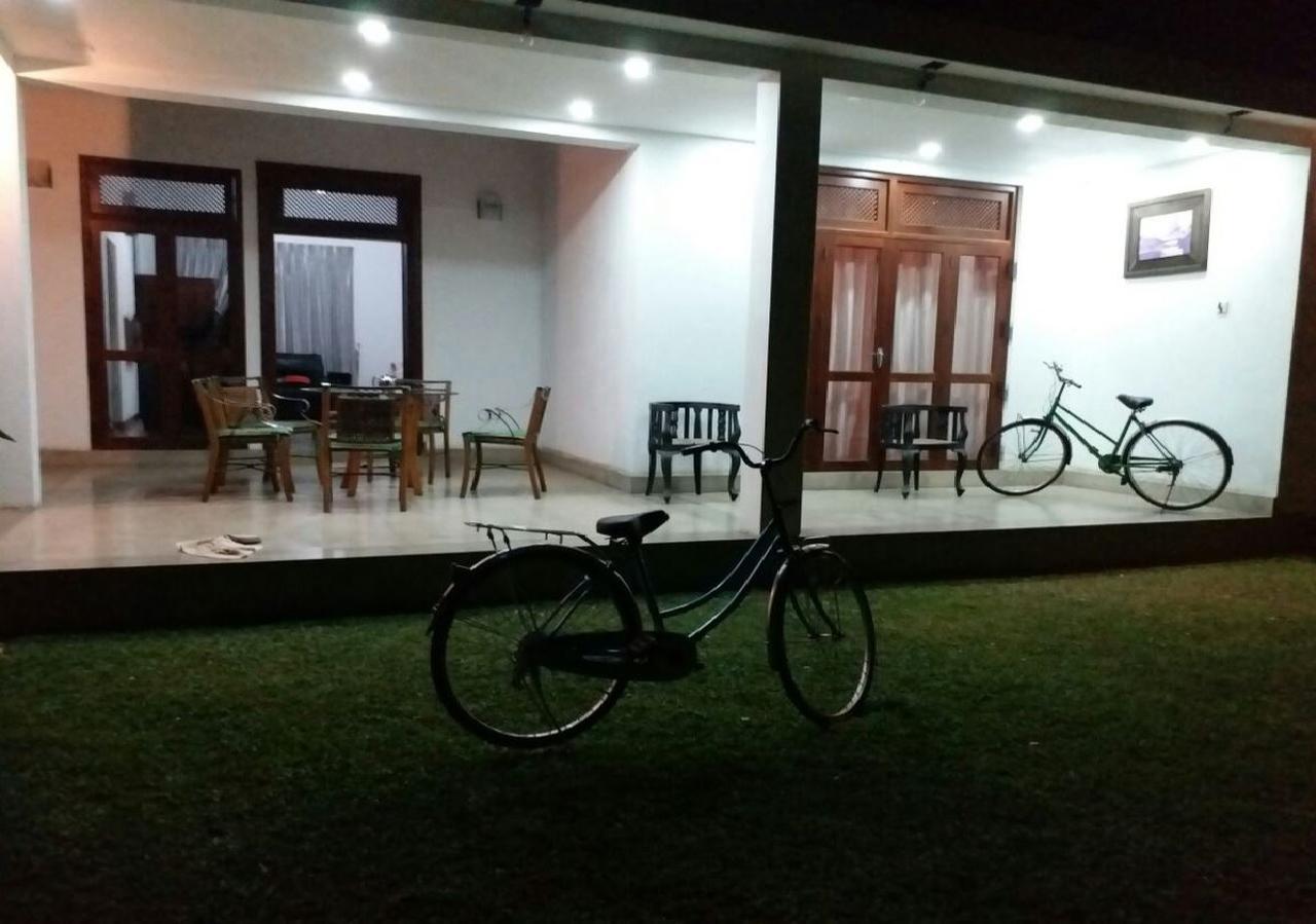 Negombo Holiday Home Extérieur photo